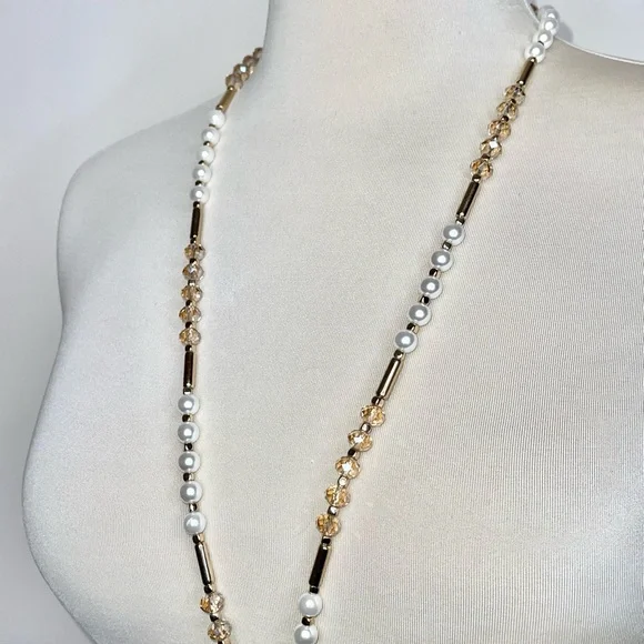 Boho Beaded Pearl Tassel Necklace - Picture 4 of 12